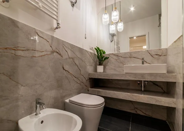 Apartament Castro Pretorio 9 - Fromhometorome *