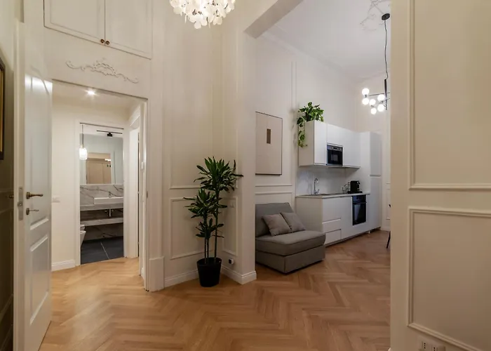 Castro Pretorio 9 - Fromhometorome Apartament
